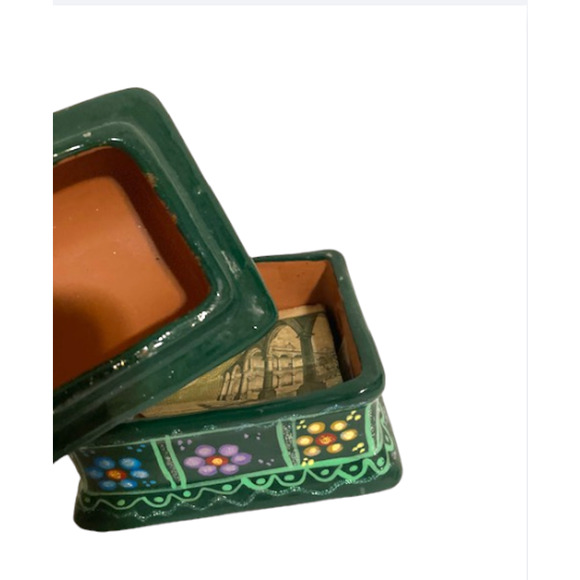 Vintage Mexican Clay Trinket Jewelry Box - Hand Painted Terra-cotta Pottery - Picture 6 of 6